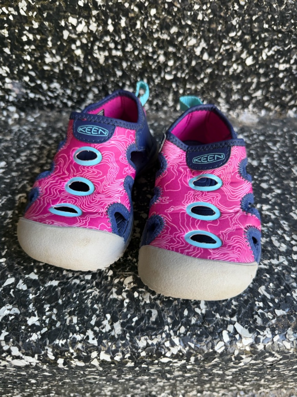GUC Keen Toddler Aquastop Water Shoes. Size 8 US
